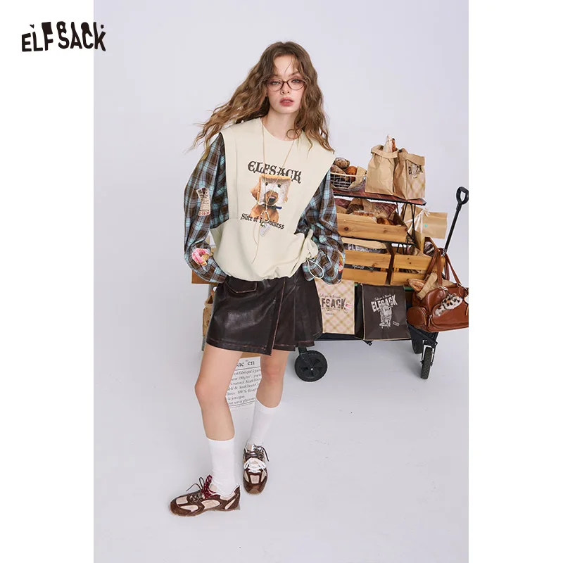 ELFSACK 2025 Autumn New Arrival Y2K Plaid Panel Bread Dog Print Crewneck Hoodie Oversized Top For Woman