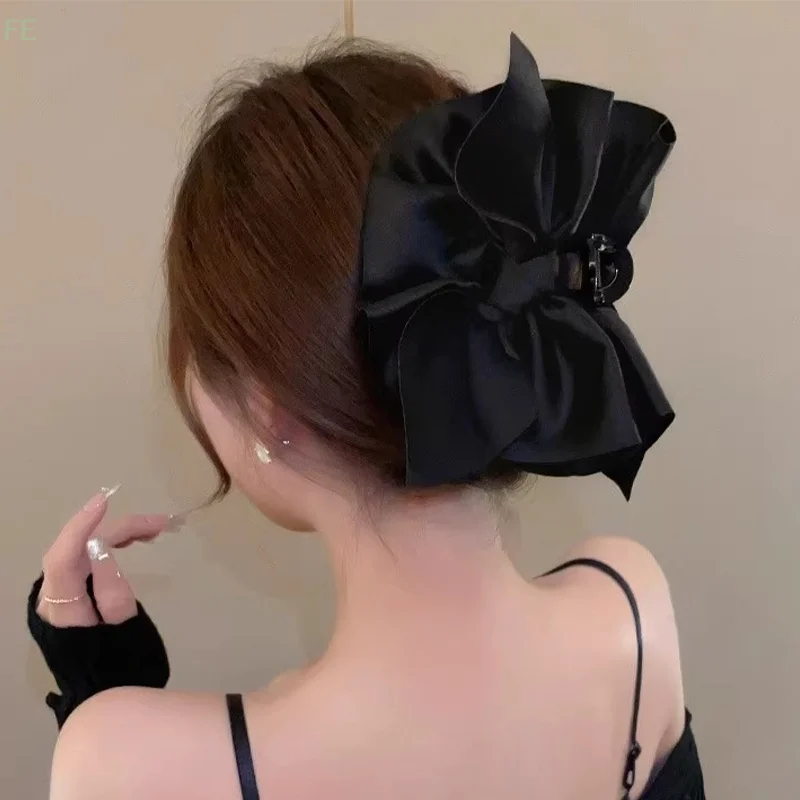 

[F] Oversized Black Satin Bow Clip High-end Hair Clip For Women's Back Of The Head Shark Clip