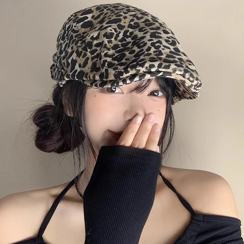 Women's Leopard Print Newsboy Cap Classic Adjustable Gatsby Cabbie