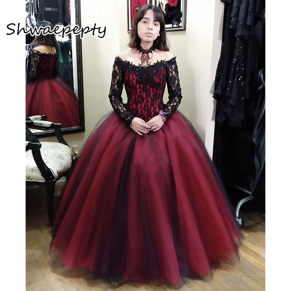 Vintage Wedding Dress Lace Long Sleeves Floor Length Ball Gown Black And Burgundy Women Formal Gown Celebrity Party Dresses