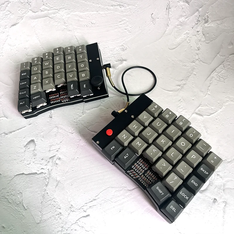 DIY little red dot keyboard DO52 mechanical keyboard geek 40% split keyboard pointing lever