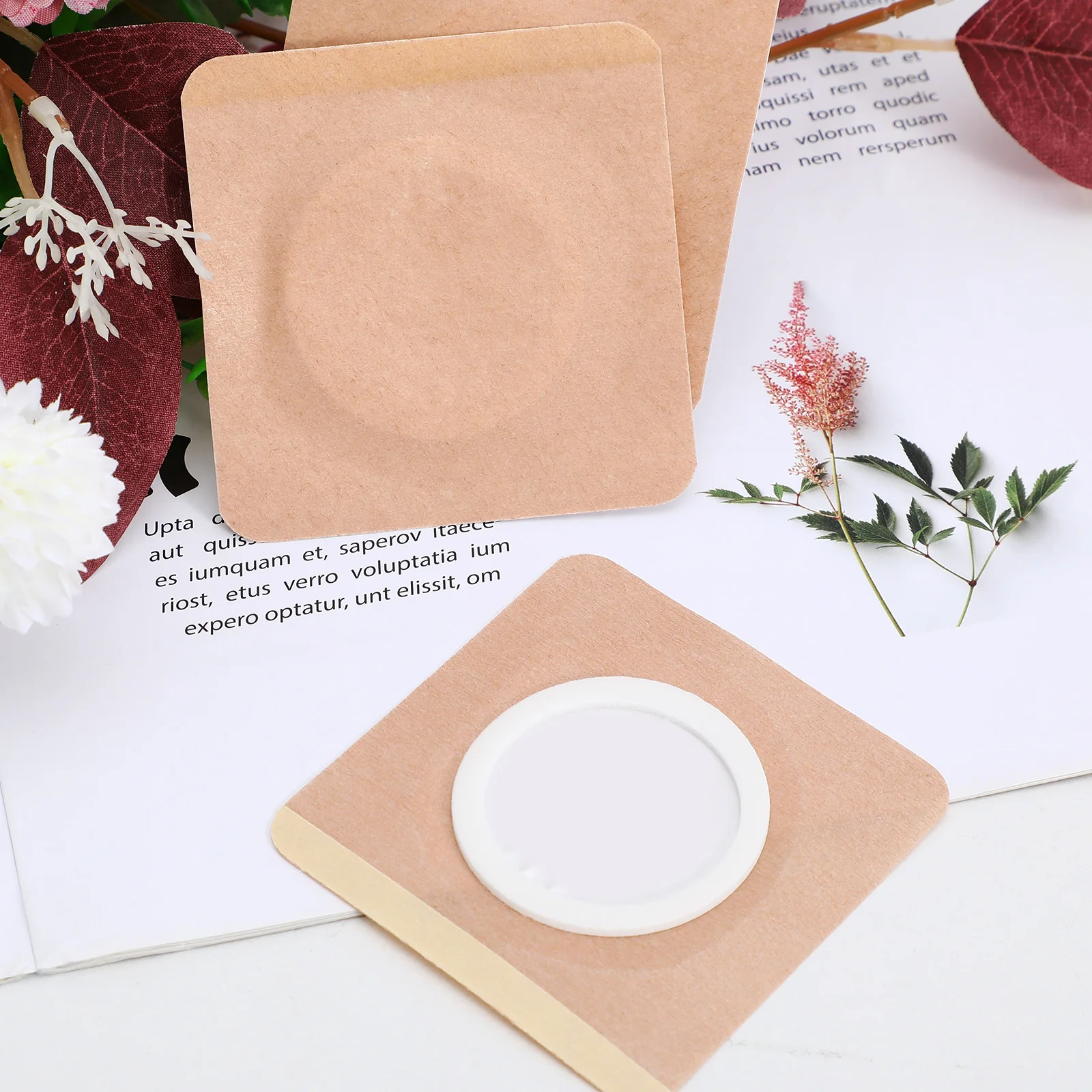

50 Pcs Plaster Cloth Blank Patches Adhesive Stickers Three Volt Foot Baby Care Tools Flexible Breathable Anti Irritation Pain