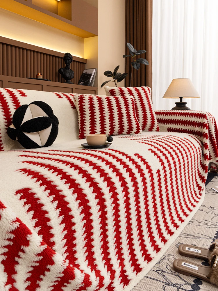 

Thiened Plu Sofa Cover Towel Red Non-Slip Winter Proof Scratch Resistant Universal Four Seasons Home Fabric Sofa Pad