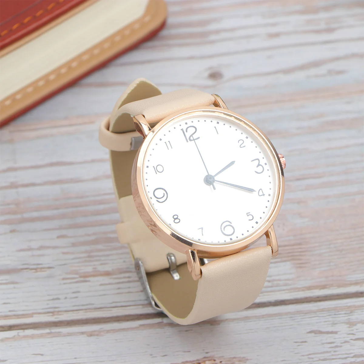 

Women Quartz Watch Fashion Beige Pu Strap Casual Lady Wristwatch For Daily Party Wedding Birthday Gift