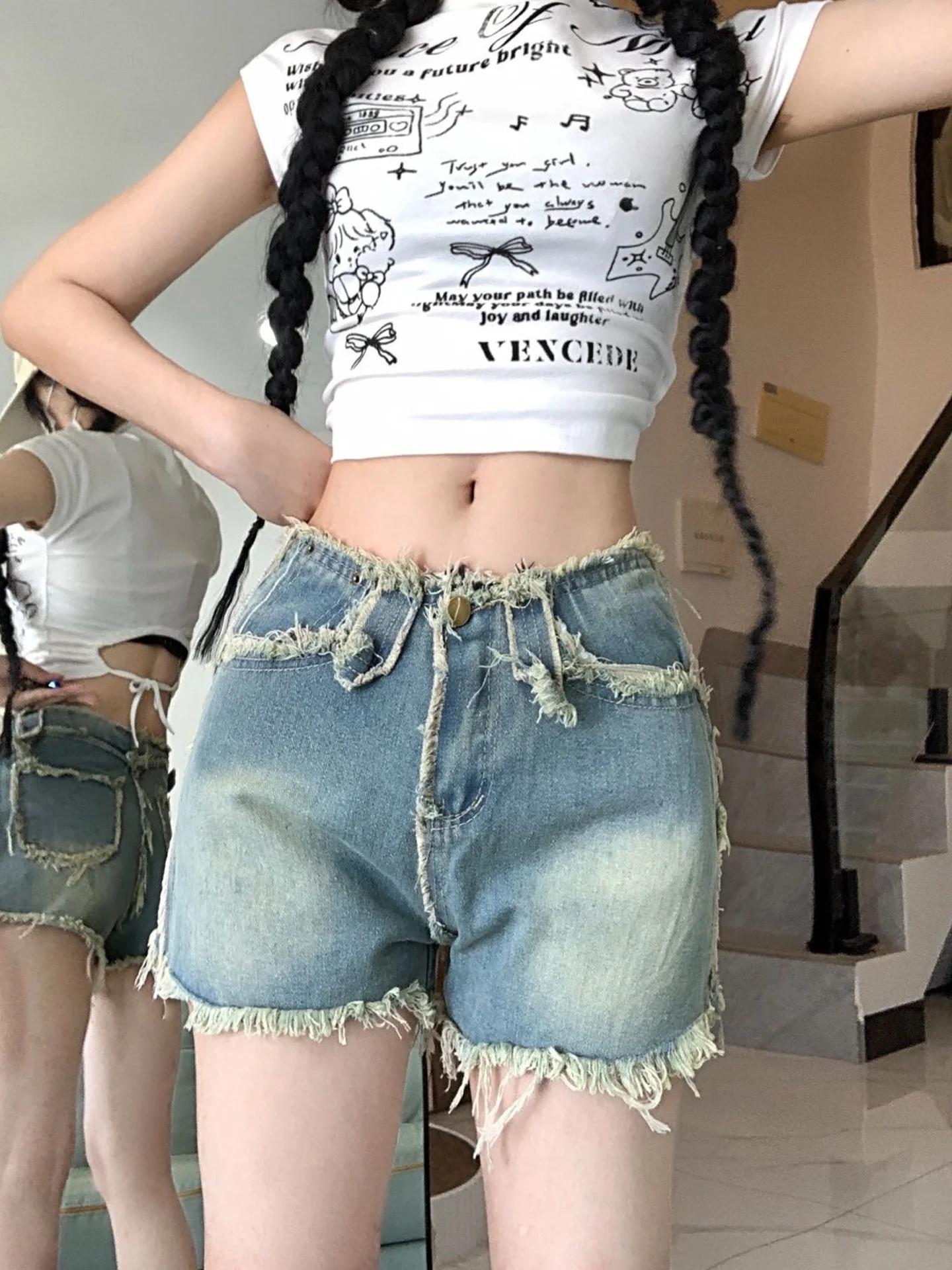 

American Design Slim Fit High Waist Bell Bottom Denim Shorts Women Summer New Style Spicy Girl Retro Versatile Hot Pants