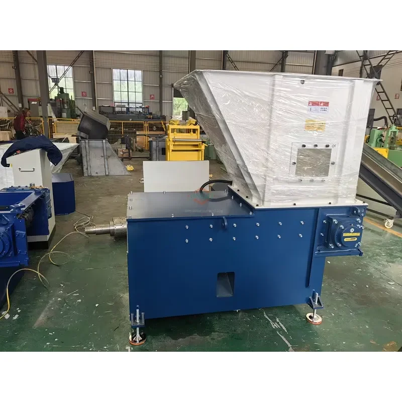 Crusher 2025 Cheap Price Plastic Bottle Aluminum Metal Shredder Recycling Machine with Single Shaft to USA