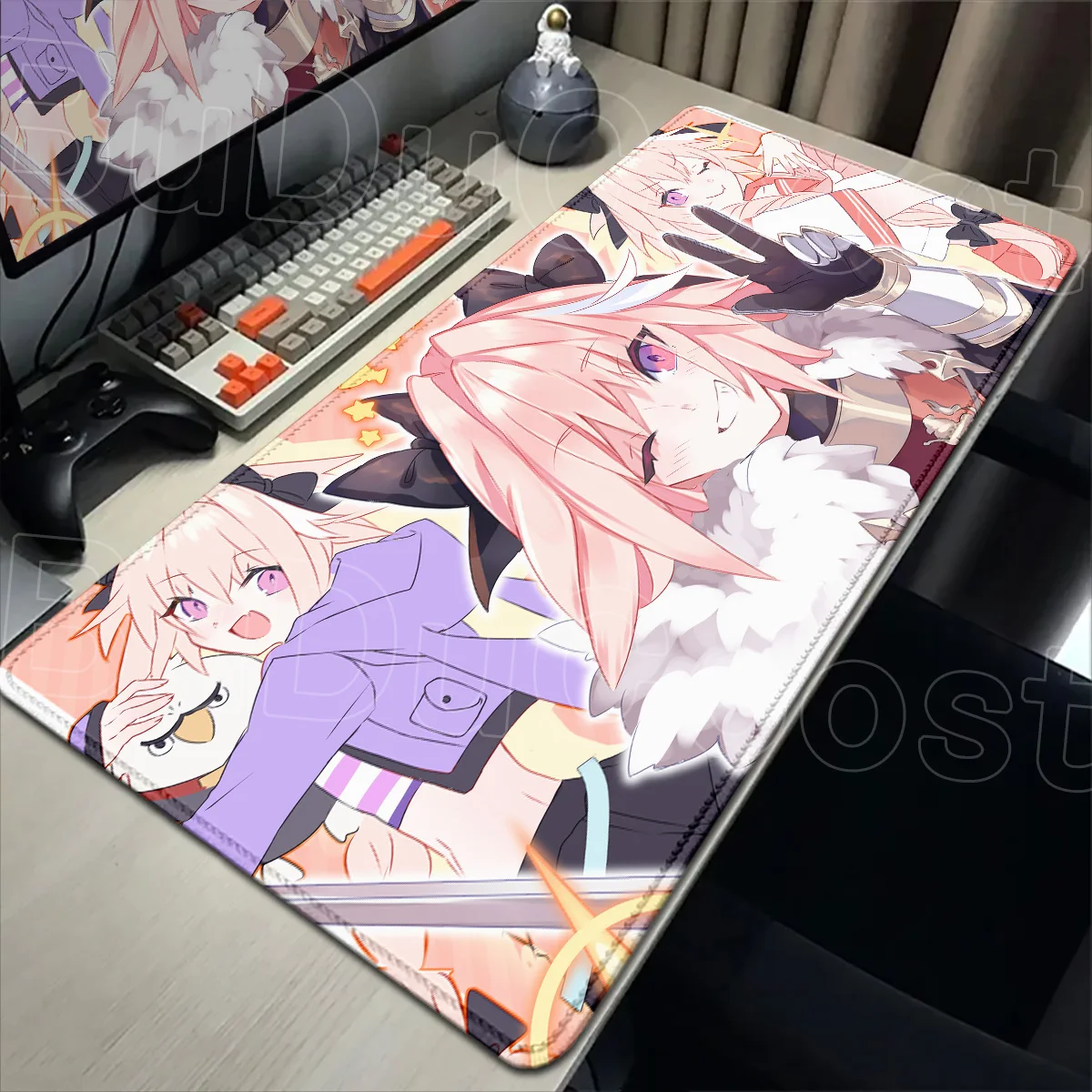 Großes Anime E-Sport Gaming Mauspad HD-Druck Computer Tastaturmatte PC Gummi Zubehör 900x400mm Fate Astolfo Anime Teppich