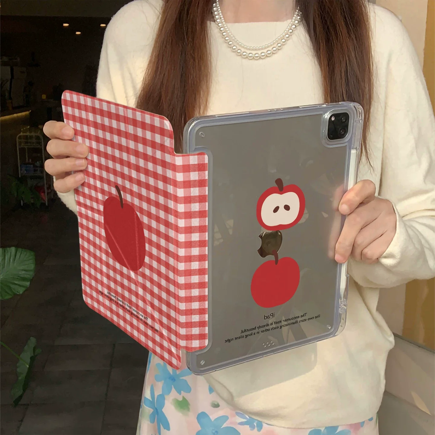 Red Plaid Apple Design - For iPad Case iPad 2025 Air 7 6 5 10 11 Pro 11