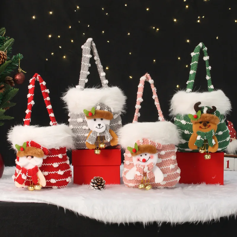

Knitted Snowflake Velvet Christmas Gift Bag 3D Santa Claus Deer Christmas Eve Candy Bag Red green hand-held velvet bag