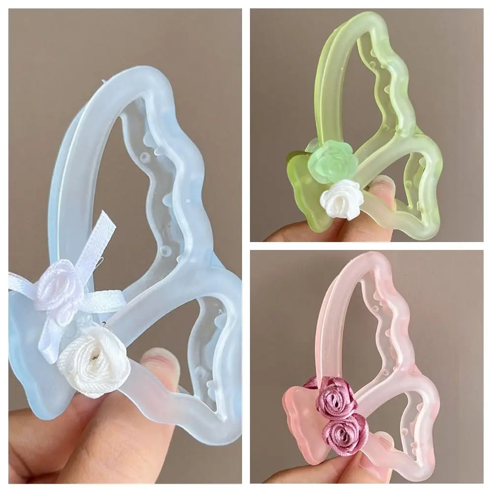 Plastic Butterfly Hollow Hair Claw Grab Clip Headwear Rose Flower Claw Clip Hairpin Korean Style Large Shark Clip Female