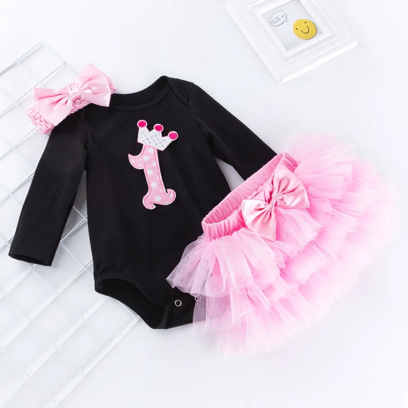 Outono roupas infantis bebê menina aniversário manga longa dos desenhos animados festival macacão rosa saia de seis camadas conjunto de três peças atacado