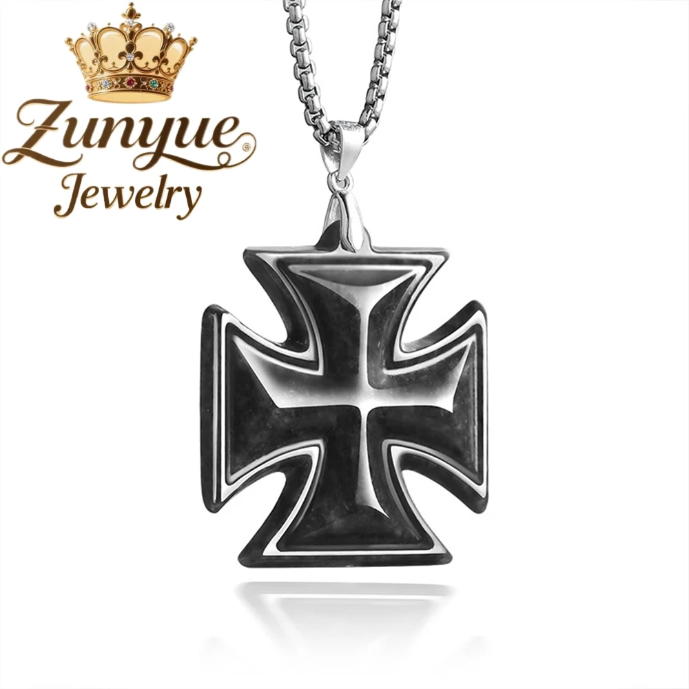 

Natural Burmese A-Grade Wuji Jadeite Templar Knight Cross S925 Silver Jadeite Pendant And Fashionable Necklace Fine Jewelry