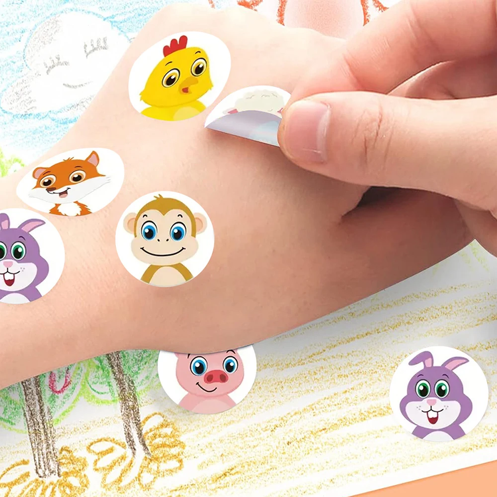 500 stks/rol Kawaii Cartoon Dieren Stickers Grappig Kid Decoratie Decals DIY Laptop Bagage Fiets Leuke Seal Label Sticker Speelgoed Gift