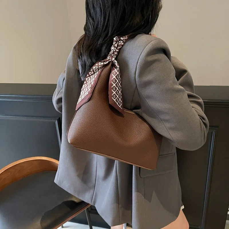 

Luxury Brand Fashionable Leather Women's Handbag Elegant Classic Popular Paris Stylish Embellishment Commuter Vintage Bag​