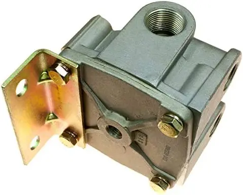 

World American WA103009 R-12 Air Brake Relay Valve 4 PSI – Replaces Bendix 103009, Haldex KN28061, Tectran 14397