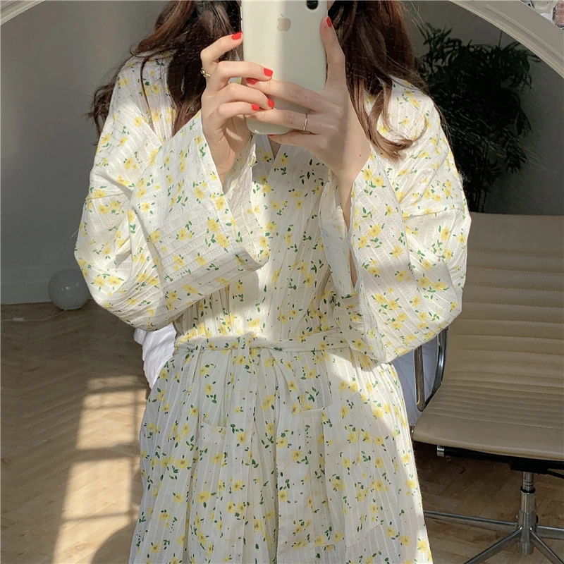 Lovely Autumn Cotton Long Kimono Pajamas Women V-Neck Long Sleeve Lace Up Sleepwear Night Dress Floral Print Nightgown