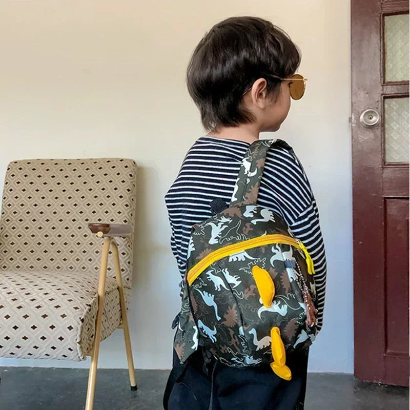 Simpatico dinosauro Imbracatura di sicurezza per bambini Zaino Borsa anti-smarrimento per bambini Comodo zaino da scuola per bambini anti-smarrimento da polso