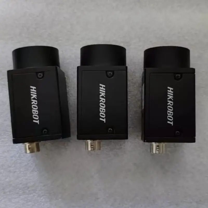 تم اختبار الكاميرا الصناعية الملونة MV-CU120-10UC مقاس 12 مليون بشكل جيد وشحنها بسرعة