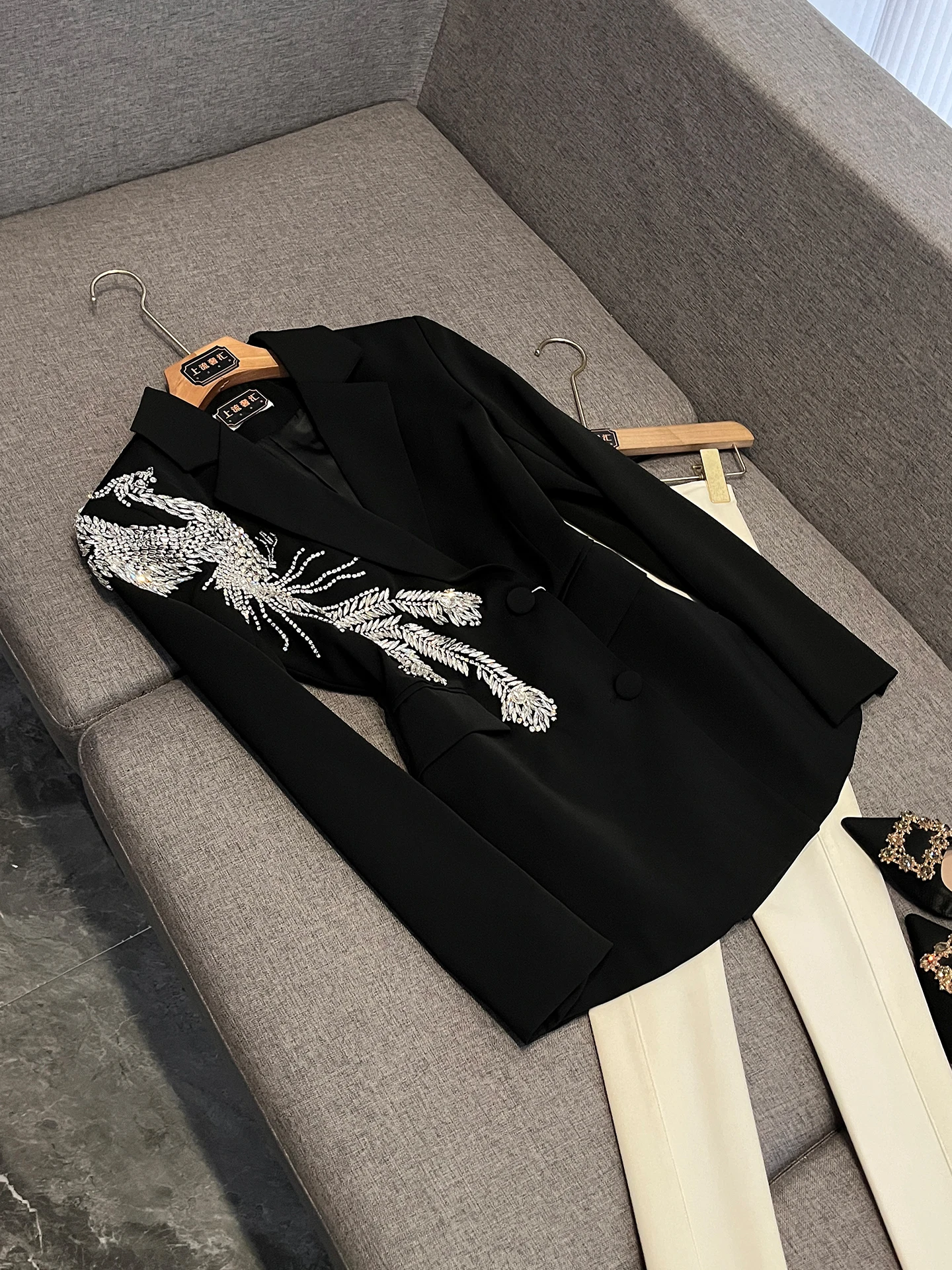 

Ele Heavyweight Tailored Women's Suit Jaet Spring 2026 New Sle Premium Feel Long Sve Double Buttoned Plant Floral ...