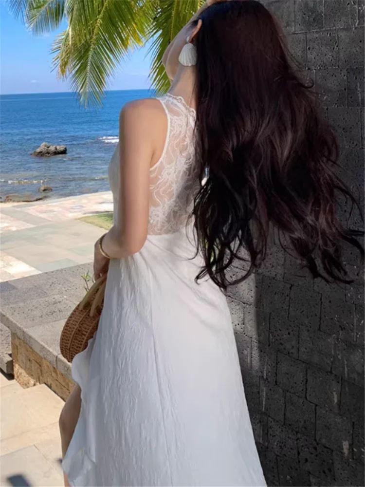 Robe longue blanche en dentelle transparente, Patchwork, Style vacances, col en V, dos creux, sans manches, fente haute, débardeur irrégulier, été