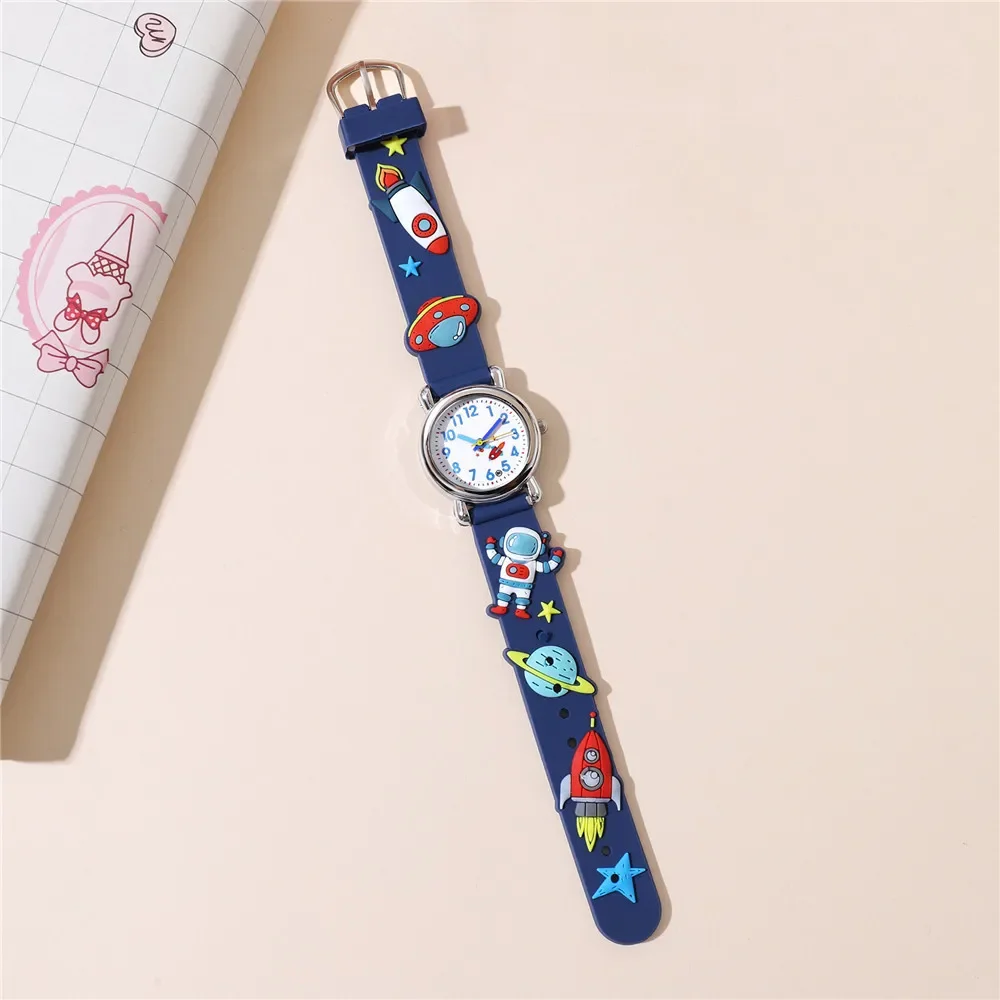 Leuk 3D Astronaut Patroon kinderhorloge Kleur Plastic Tape Jongen Meisje Cadeau Horloge Kinderen Student Horloge