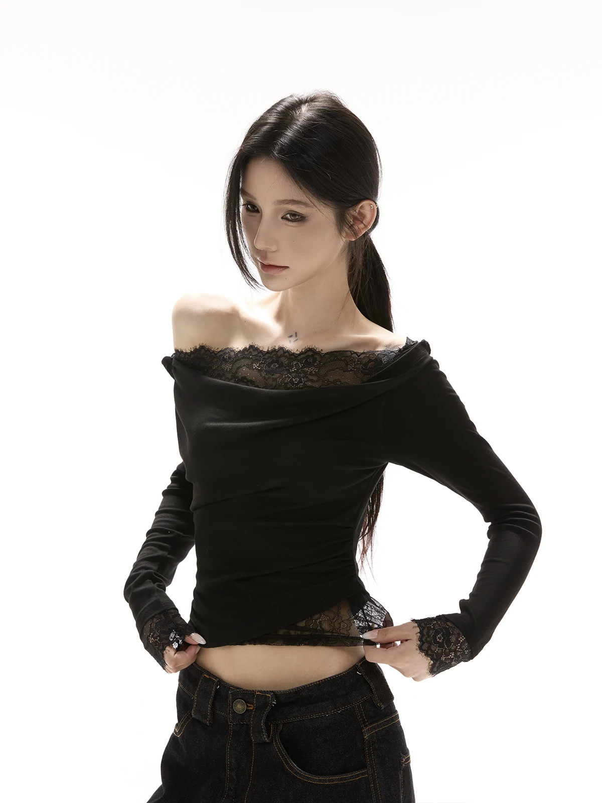 

CruOnit Traditional Korean Sle Women's Lace Splice oulder Bared Base irt Slimming Inner Wear Top Long Sve mid Waist