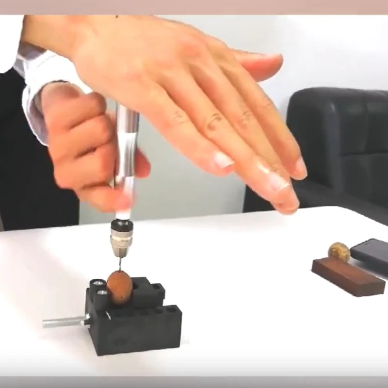 

Мини-микроалюминиевый набор ручных сверл 51 шт./компл. с бесключевым патроном, высокоточный набор спиральных бит для проектов DIY