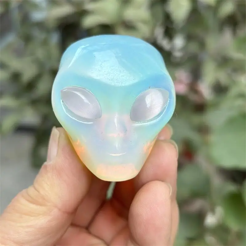 2inch Natural Opalite Cat Eye Stone Alien Skull Carving Statue Healing Gemstone Crafts For Children Birthday Gift 1PCS