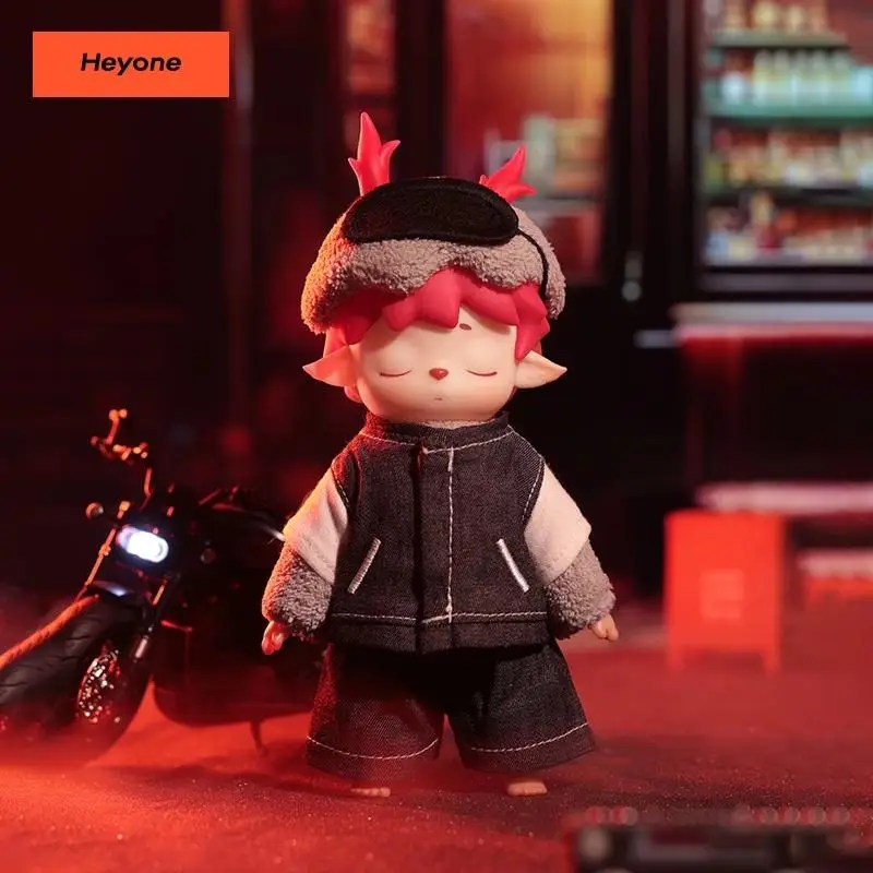 Heyone Mimi Citywalk Series Vinyl Blind Box Guess Bag Mystery Box Toys Doll Cute Anime Figure Desktop Ornaments Gift Collection