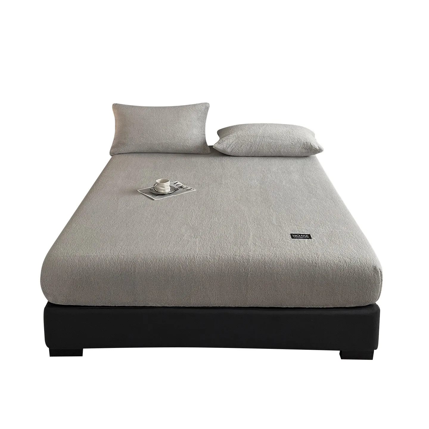 

Winter Thickened Milk Velvet Bed Canopy Fleece Coral Fabric Mattress Protector Anti-Slip Bed Sheet for Extra Comfort And Warmth