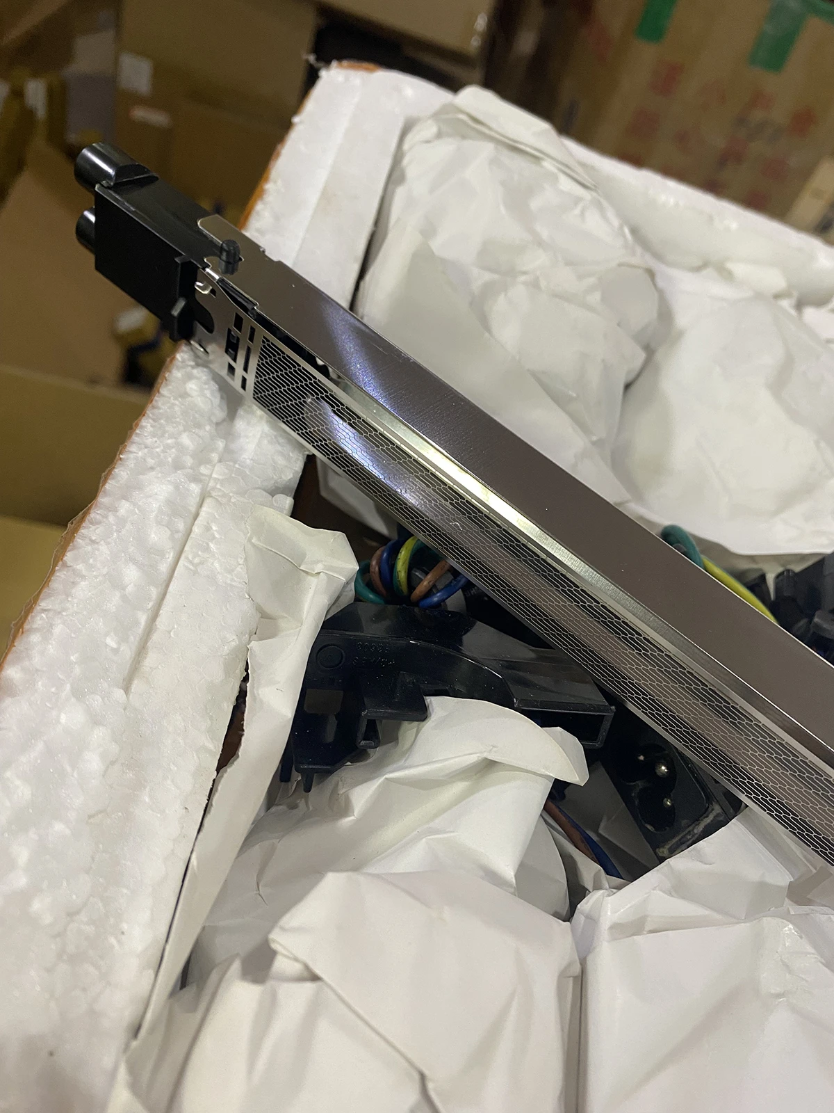 

Коронный блок зарядки для Konica Minolta C6500 C5501 C6000 C6501 C7000 Corona Grid