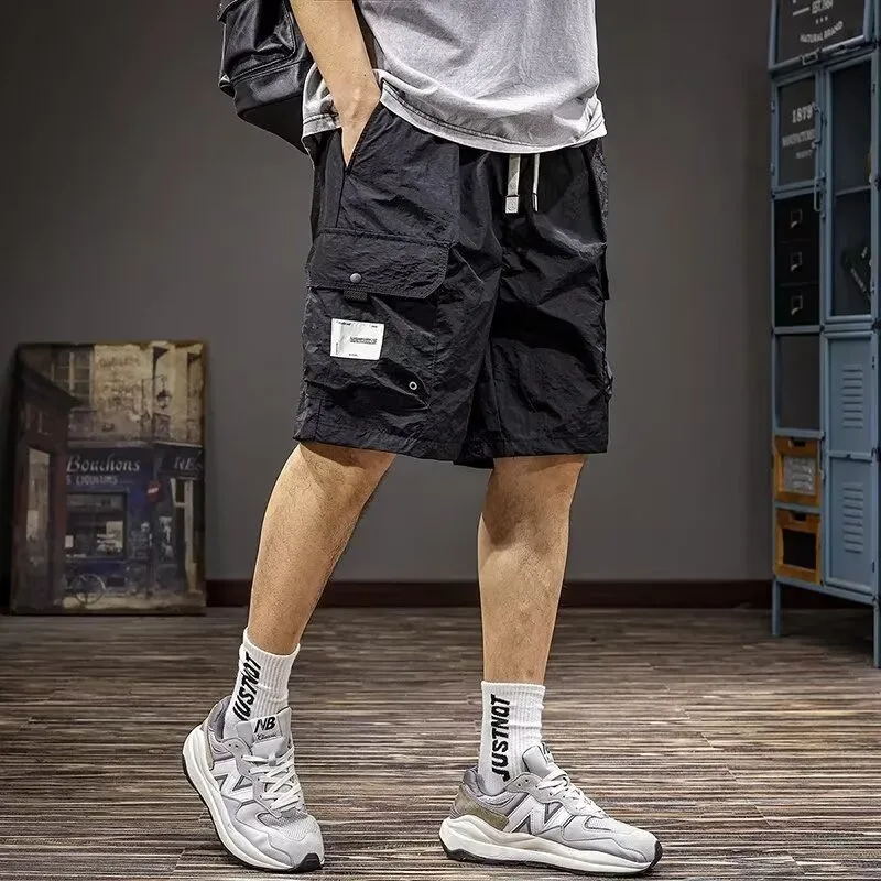 

Летние модные мужские шорты в корейском стиле Харадзюку, спортивные шорты в уличном стиле, модная мужская одежда, черные спортивные штаны, короткие брюки для мужчин