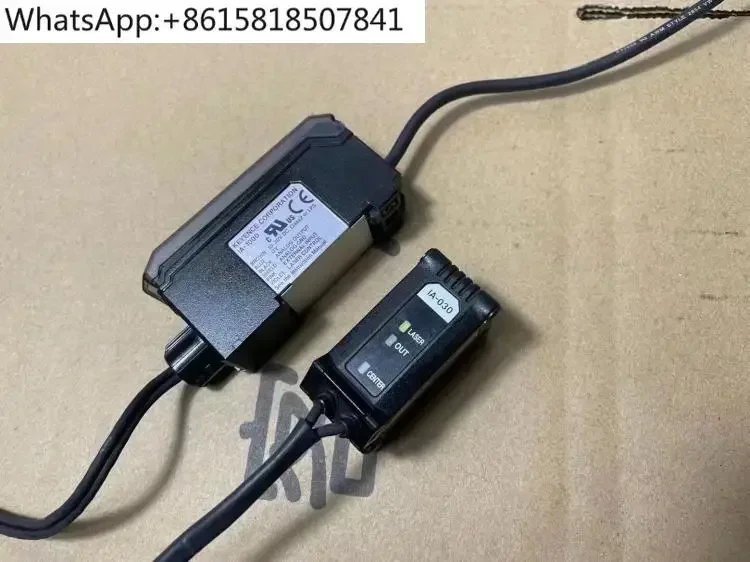 IA-030 Non-contact laser displacement sensor with 2 micron resolution and a range of 25mm