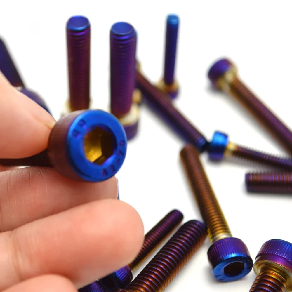Imagen 4: M4 M5 M6 M8 m10 Acero inoxidable chapado en titanio con tornillo azul quemado color dorado tornillos de cabeza de brida hexagonal