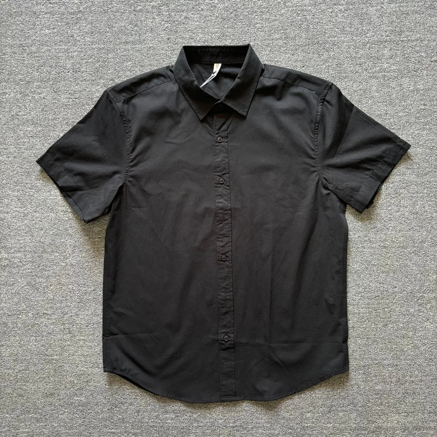 Simple short-sleeved shirt men's new summer loose casual solid color shirt youth summer jacket