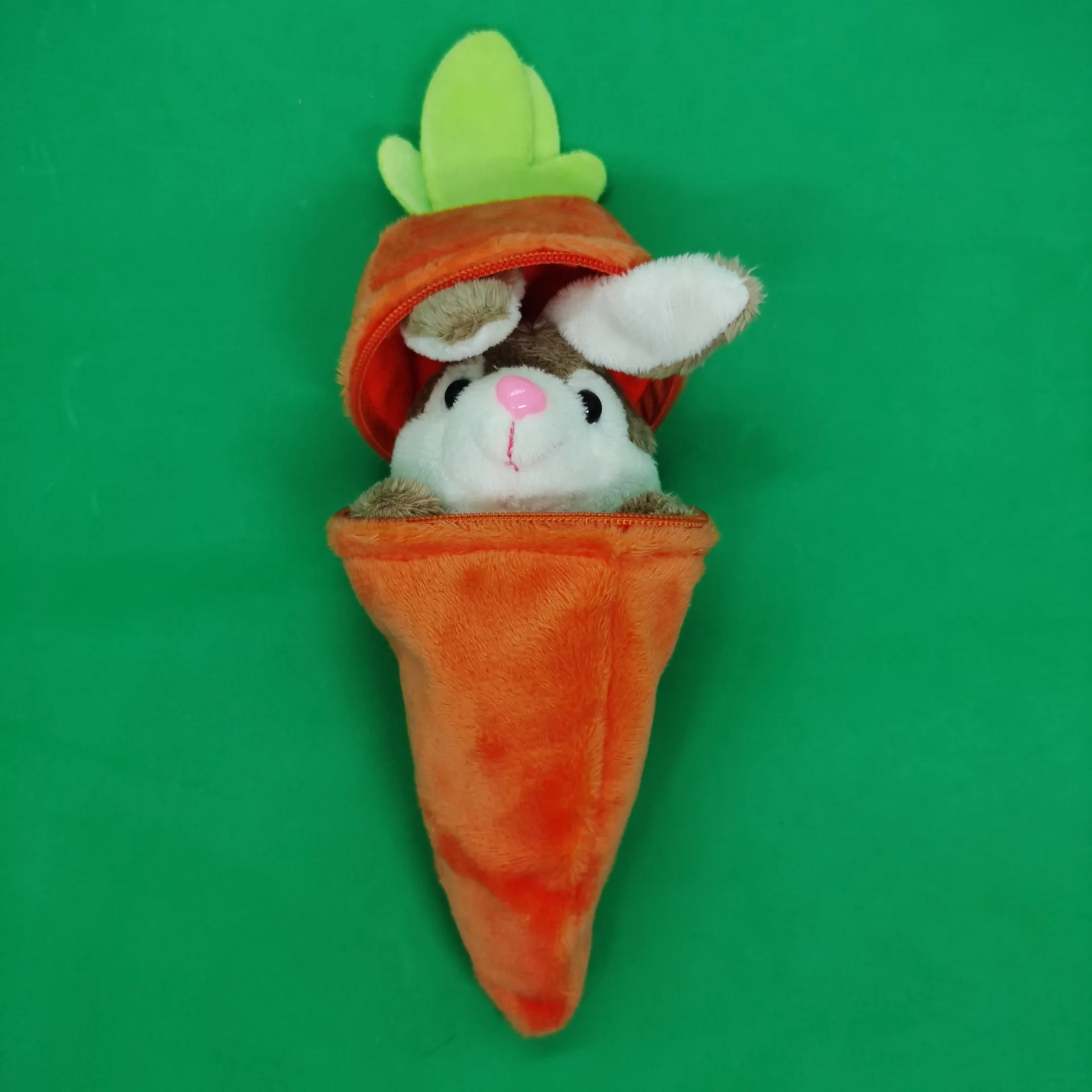 Cute Creative Carrot And Rabbit Plush Doll Detachable Transformed Rabbit Carrot Pendant