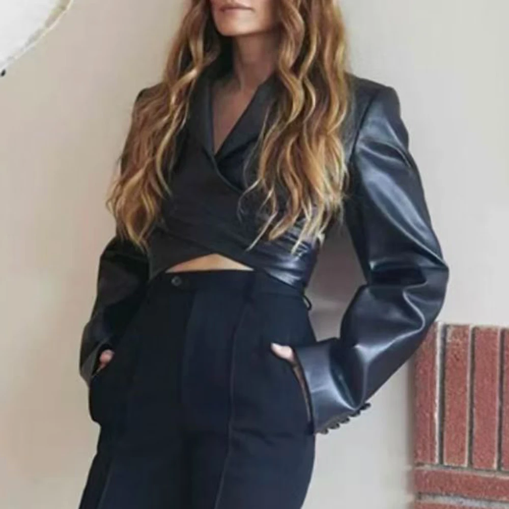 TWOTWINSTYLE Black Spliced Bandage Jacket Female Lapel Long Sleeve Loose Sweet Edgy Women's Jackets Autumn Fashion New Clothing