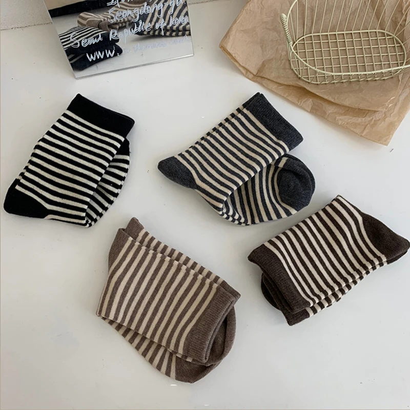 LKWDer Brand 4 Pairs Daily Basic Classic Stripes Beige Coffee Black Dark Grey 4 Season Combed Cotton Soft Women Socks Set