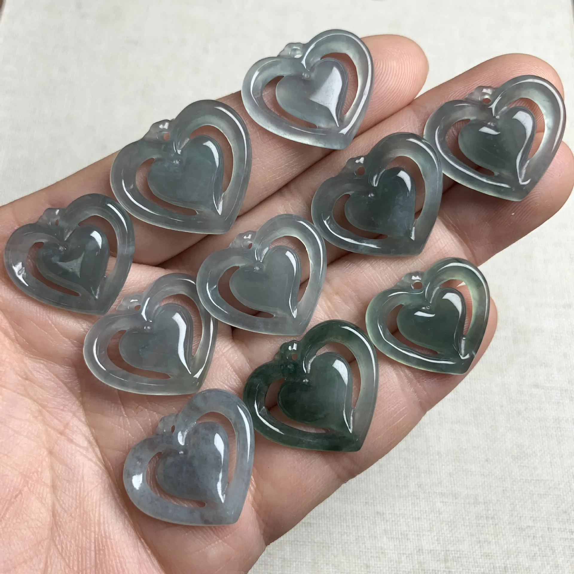 

Natural Myanmar A-Quality Jadeite Heart-to-Heart DIY Handcrafted Pendant Ice Blue Water Heart Shaped Jewelry Accessory Drop Ship