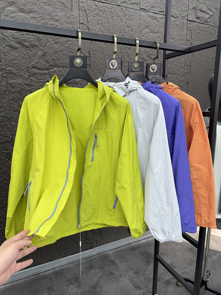 

Svip Premium UPF50 Cool Feeling Men's Outdoor Lightweight Breathable Hooded Sun Protection Clothing Summer Faion Outerwear