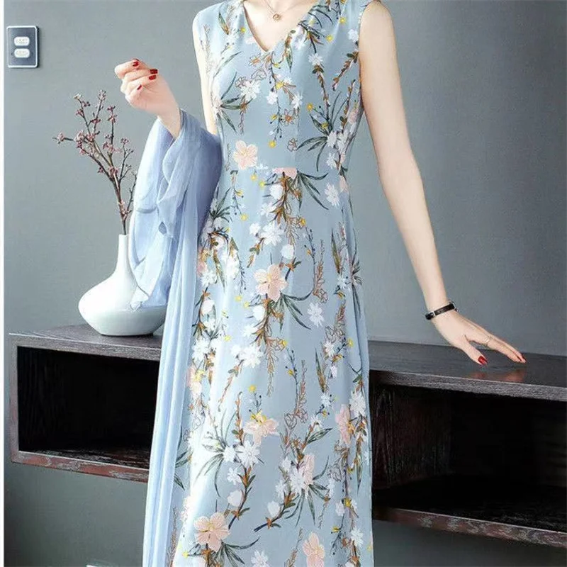 Set Size Large Dress New Chiffon Coat Slim and Fashion Reducing Age Cardigan Print Tank Top Two Piece Set