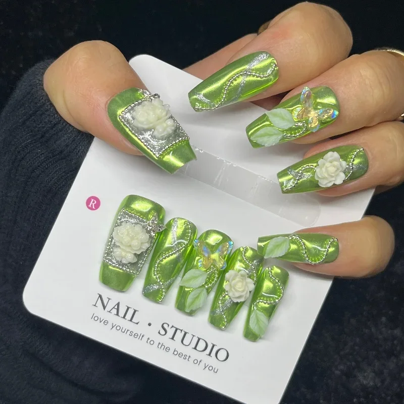 10 STKS Rose Goud Druk op Nagels 3D Bordeaux Roos Fonkelende Vlinder Decor Medium Doodskist Nep Nagels Metallic Ketting Nail Tips Art