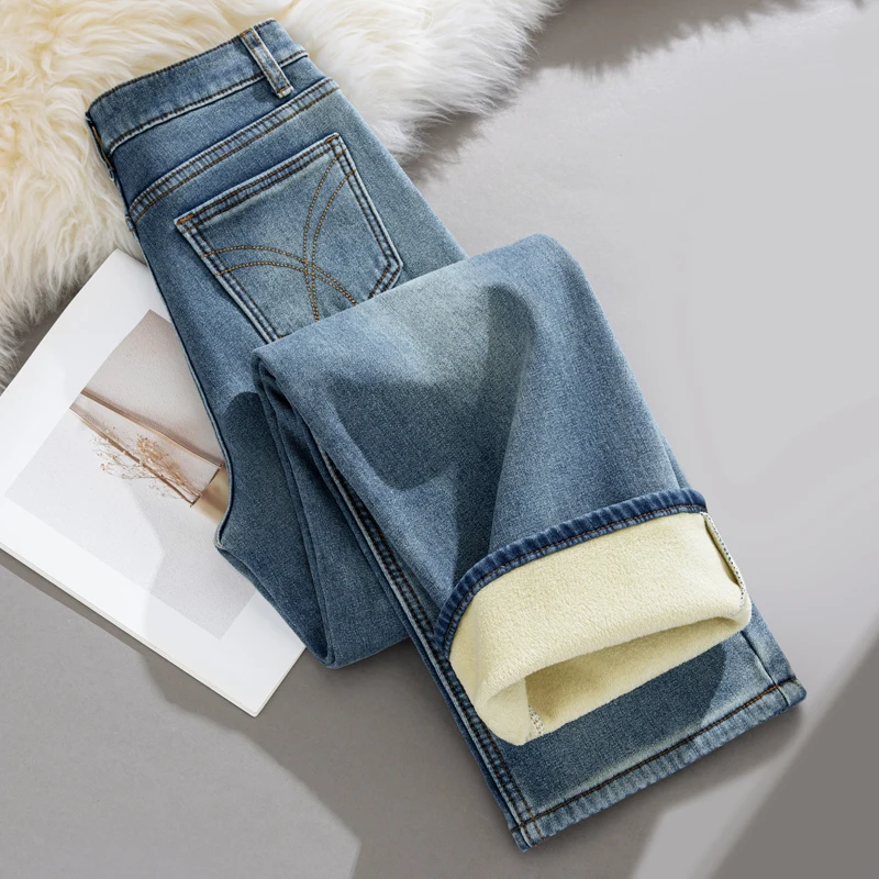 Y2k Pants Jeans for Woman Winter Fleece Lined 2025 New Thick Warmth Slim Wide Leg Straight Trousers Fashion Casual