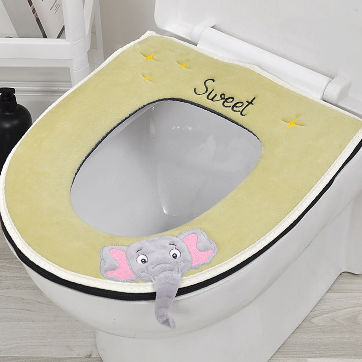 Cute Embroidery Toilet Seat Cover With Zipper Soft Warmer Washable Toilet Mat Cover Pad Cushion WC Ring Mat Bathroom Aceesories