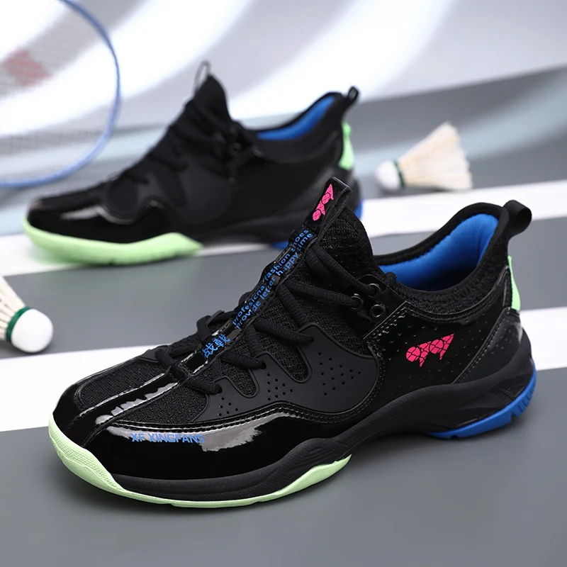 2025 Summer Lightweight Basketball Shoes Braided Breathable Upper Rubber Sole Couple Style Breathable Comfort