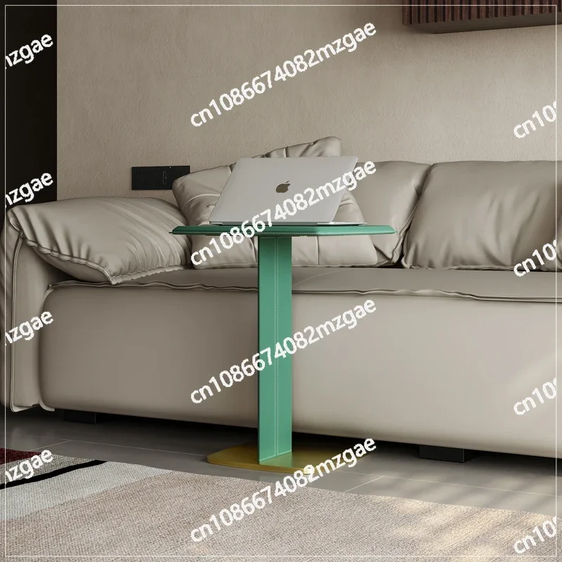 

Creative Side, Less Art, Stainless Steel High-end Saddle, Leather Corner, Less Living Room