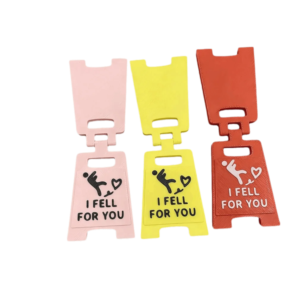 Mini Size Falling In Love Signboard Interesting Design Desktop Ornament Romantic Sign Love Token Plastic Love Token Spouse Gift