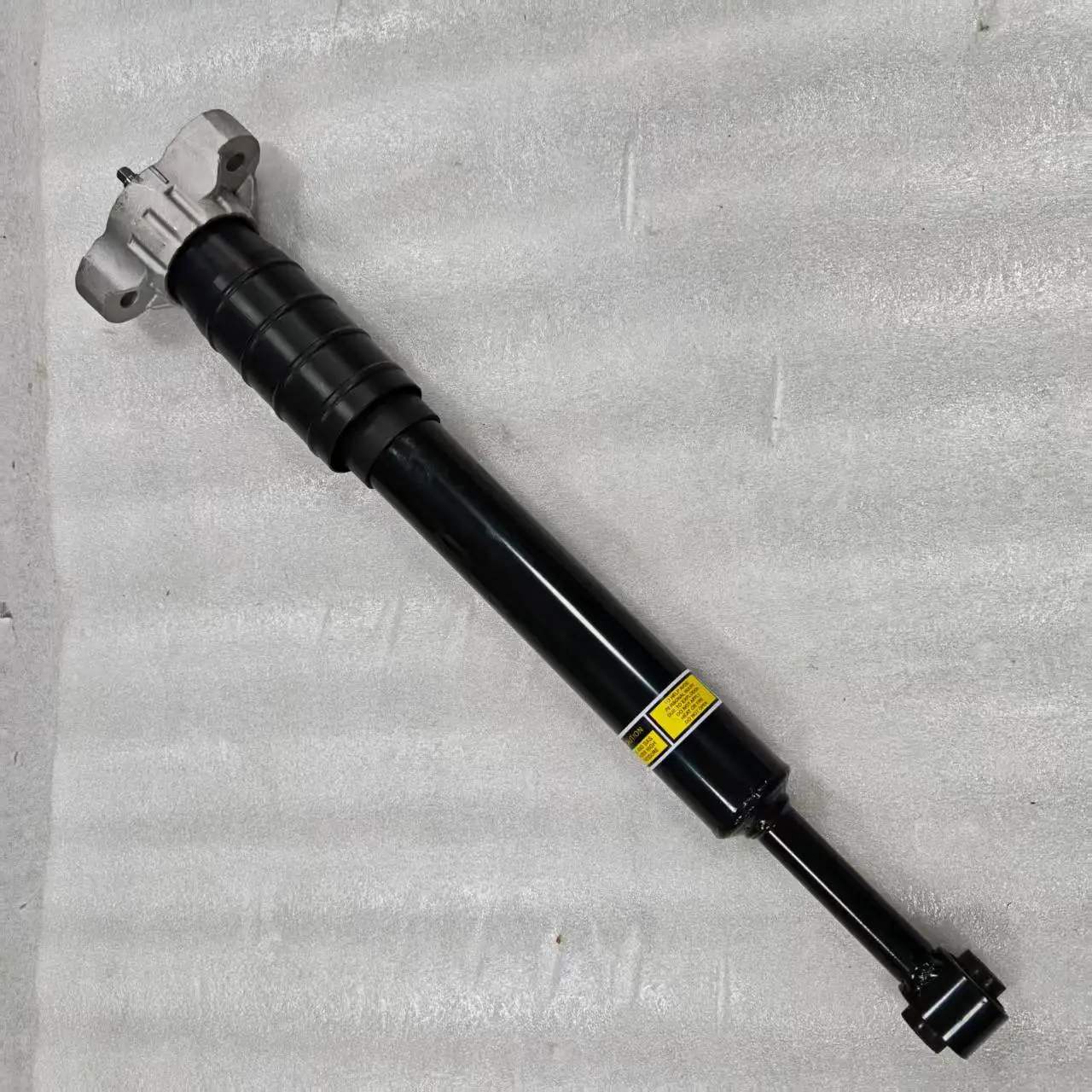 2X Rear Shock Absorber Struts Assys AWD For Maserati Ghibli S Q4 2014-2019 670008897, 06700088970, 670030333, 067003033
