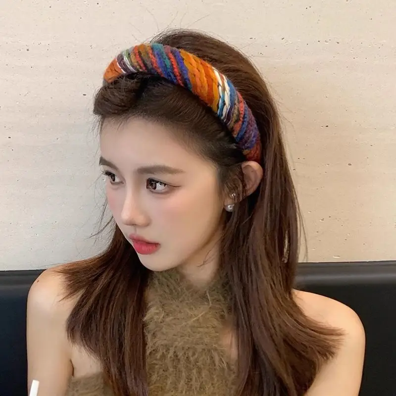 

Leopard Print Headband with 3D Eye Detail, Trendy Animal Hair Accessory for Women, Unique Statement Piece for 2026