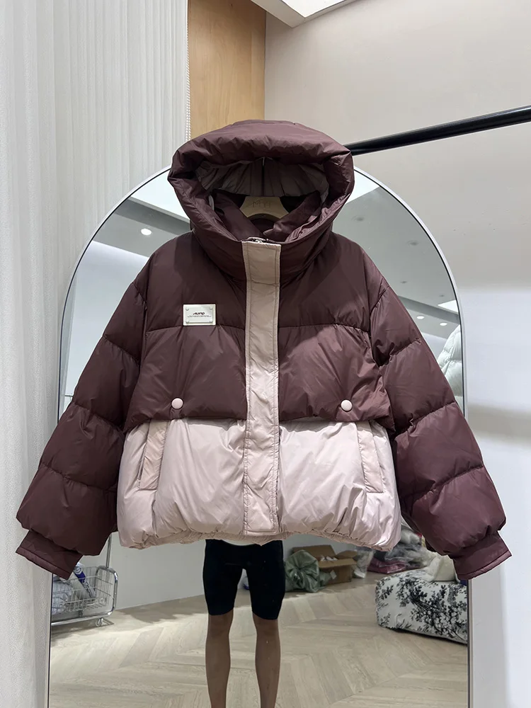 Hooded color blocked down jacket women's short style 2025 winter new fashion back button design white duck down jacket